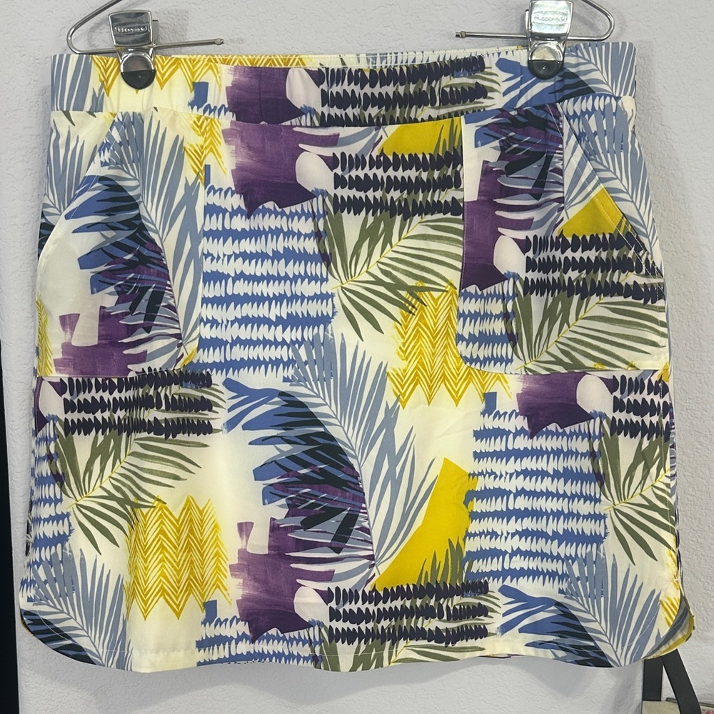 Chico's Abstract Patterned Skort
